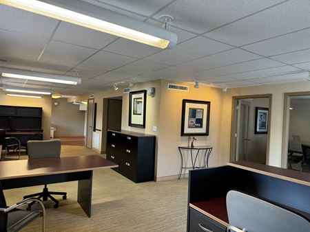 Preview of Office space for Sale at 1213 Arlington Ave N