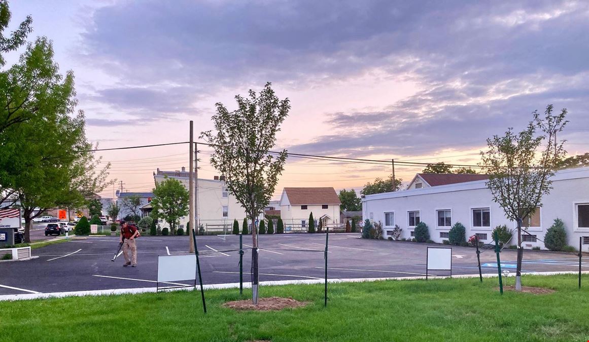 Lansdale Business Center