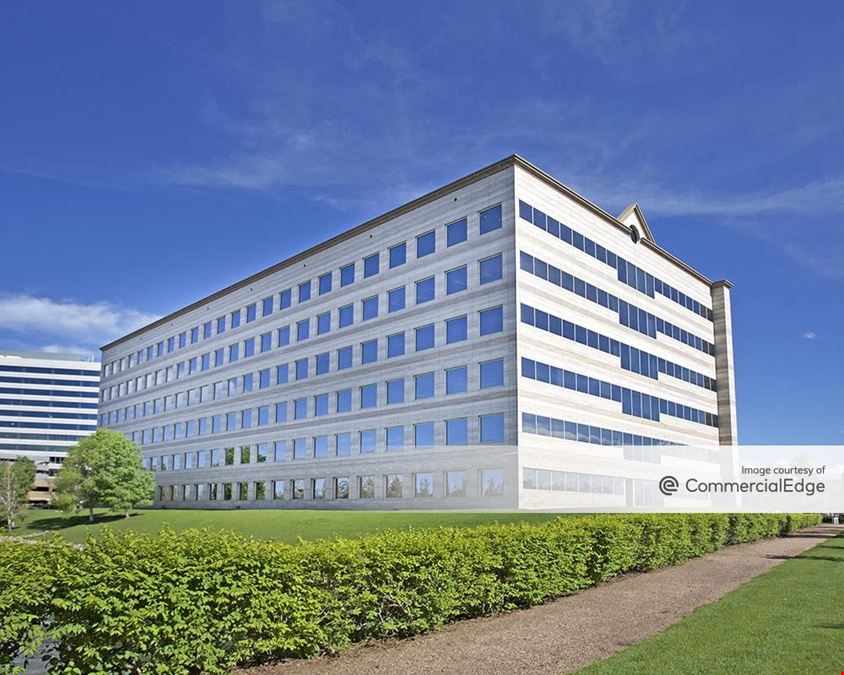 Tuscany Plaza