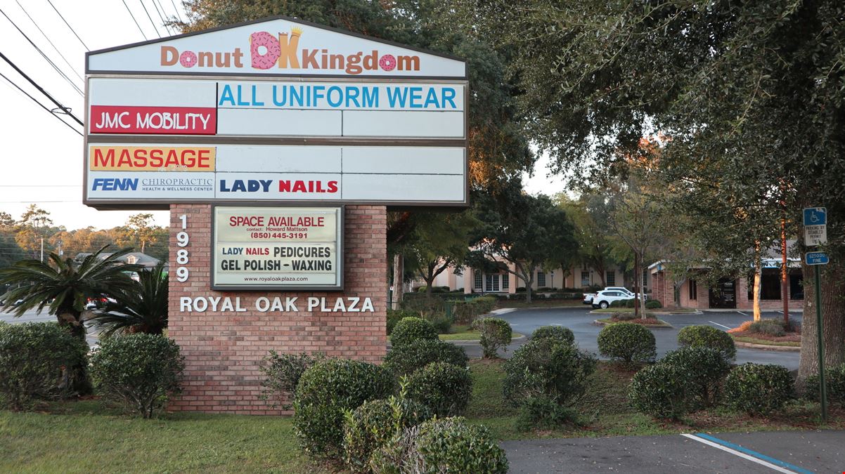 Royal Oak Plaza