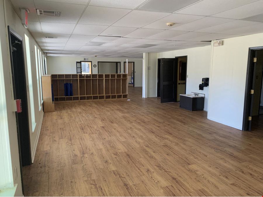 Commercial Sublease Opportunity in Fort Walton Beach