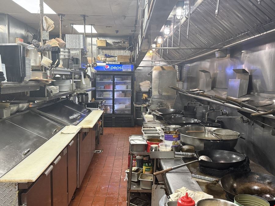 938 Maple Rd - PRICE REDUCTION Established Restaurant – Business, Goodwill & Equipment for Sale