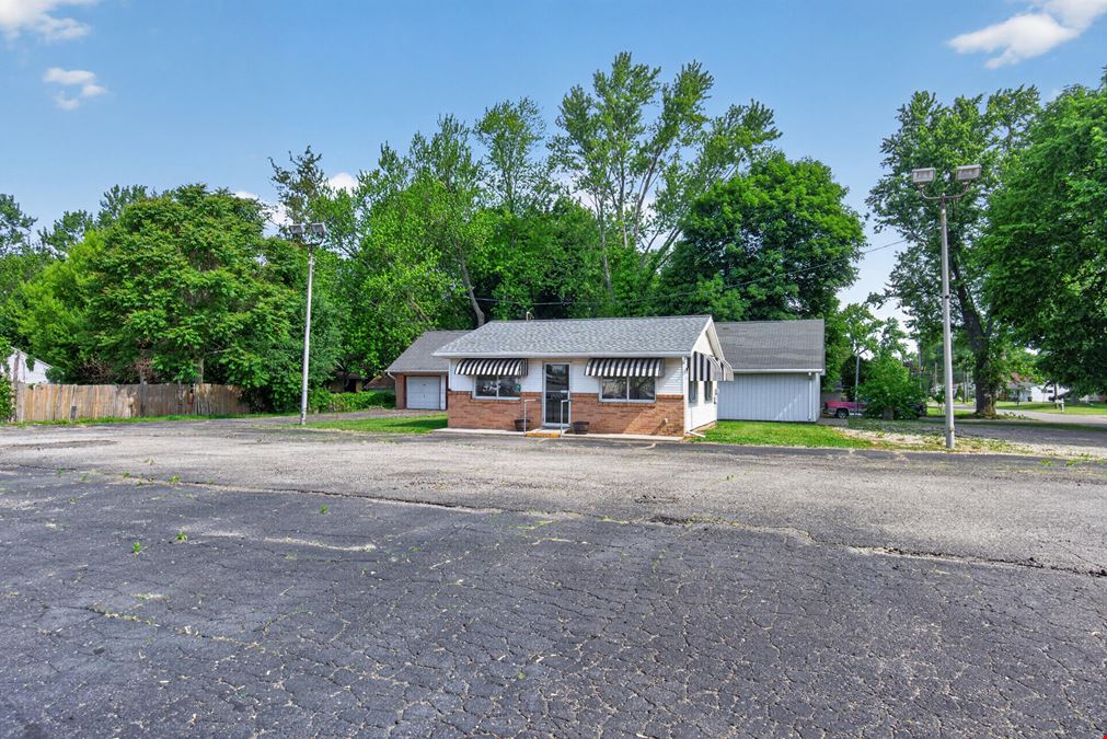 2000 W Ganson St