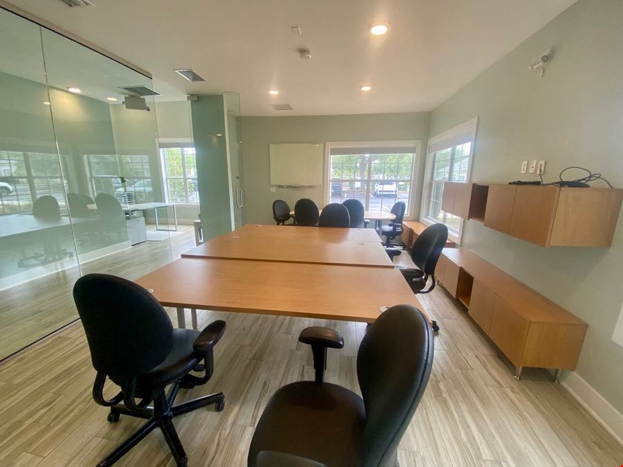 13241 Bartram Park Blvd  Suite 1401/1405