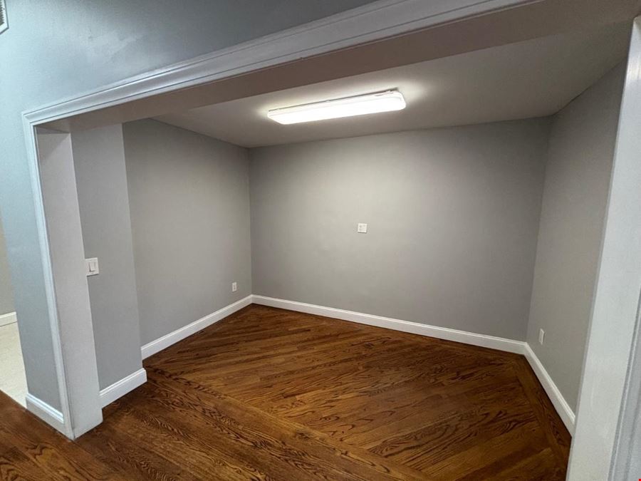 167 Glen Head Rd