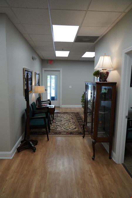 210-216 N Main St