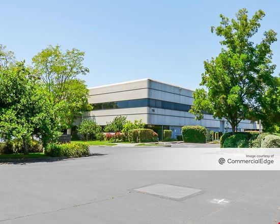 Preview of Industrial space for Rent at 775 Southpoint Blvd