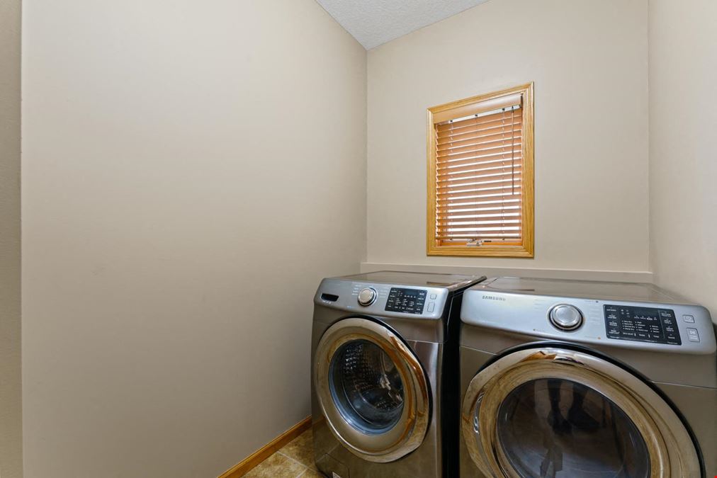 4318 Shetland Pl NW - Beautiful Home For Sale