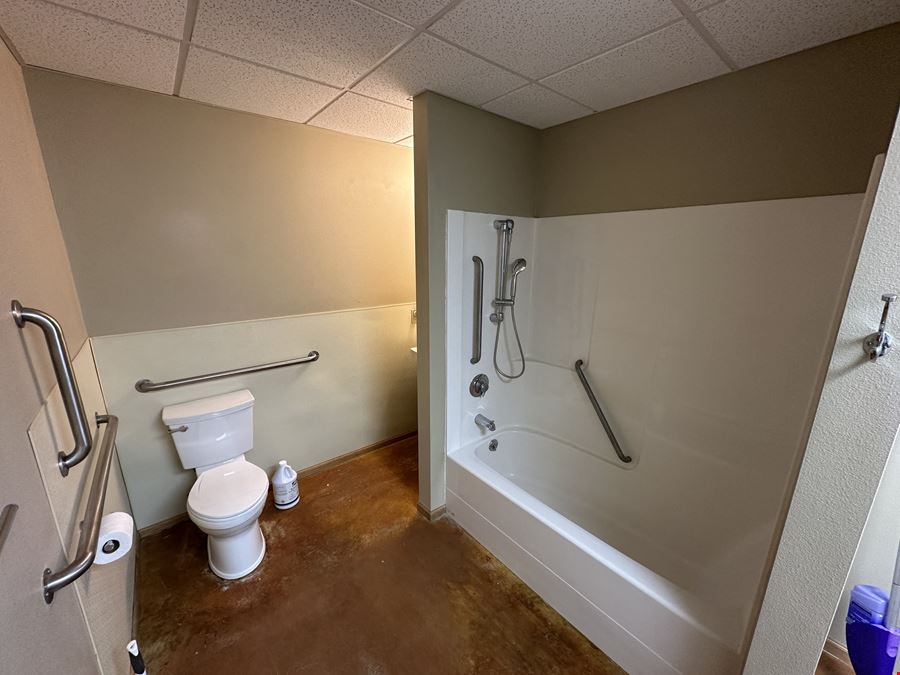 620 Lake Elmo Dr - Suite 13