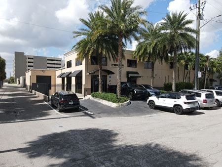Preview of Office space for Sale at 2550 NW 4th Ct