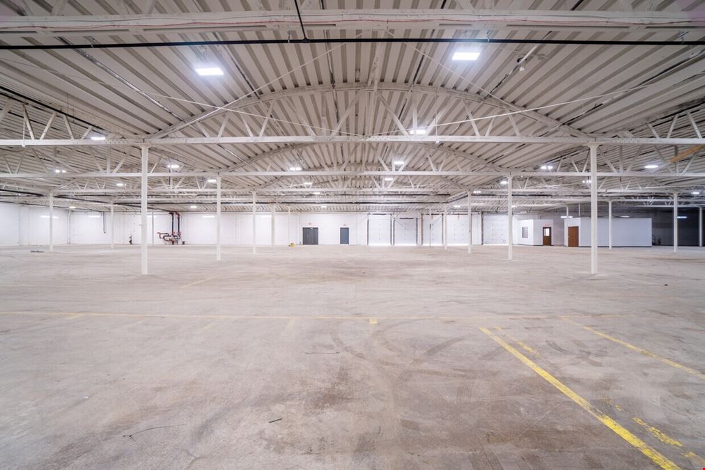 5400 N. Teutonia Ave