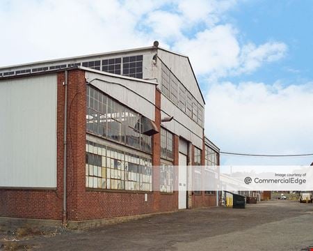 Preview of Industrial space for Rent at 221 South St