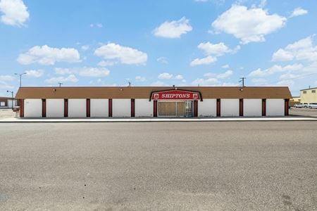 Preview of Retail space for Sale at 216 N 14th St