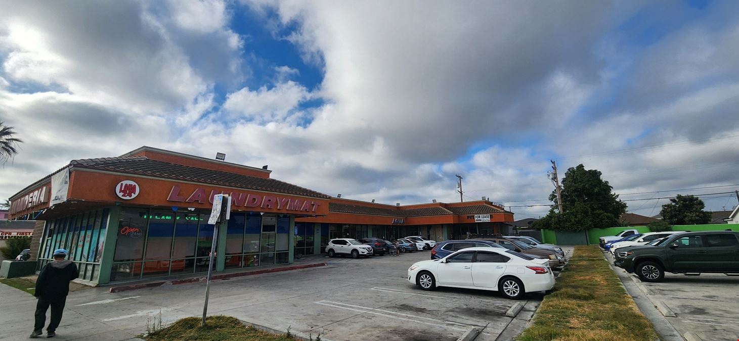 3542 - 3546 E Imperial Hwy
