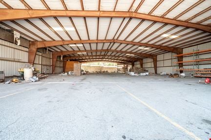 574 Danbury Rd