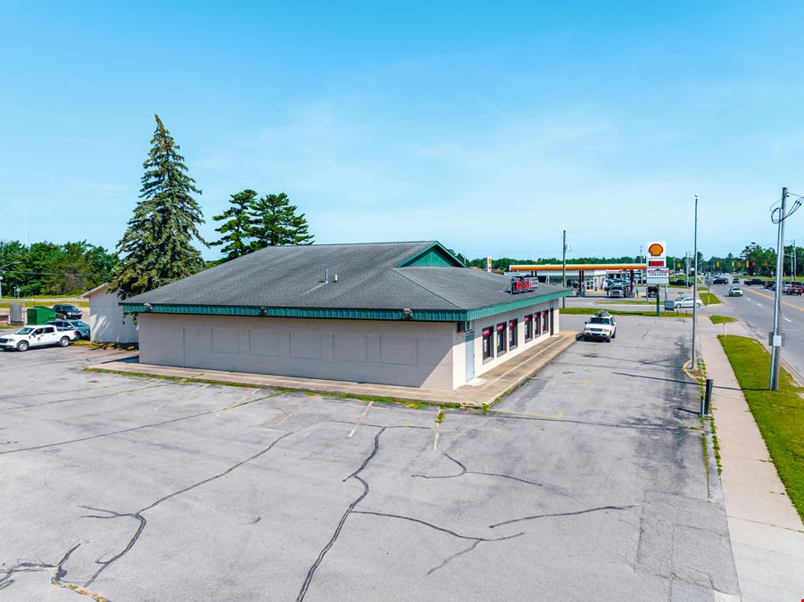 705 North Cedar St.