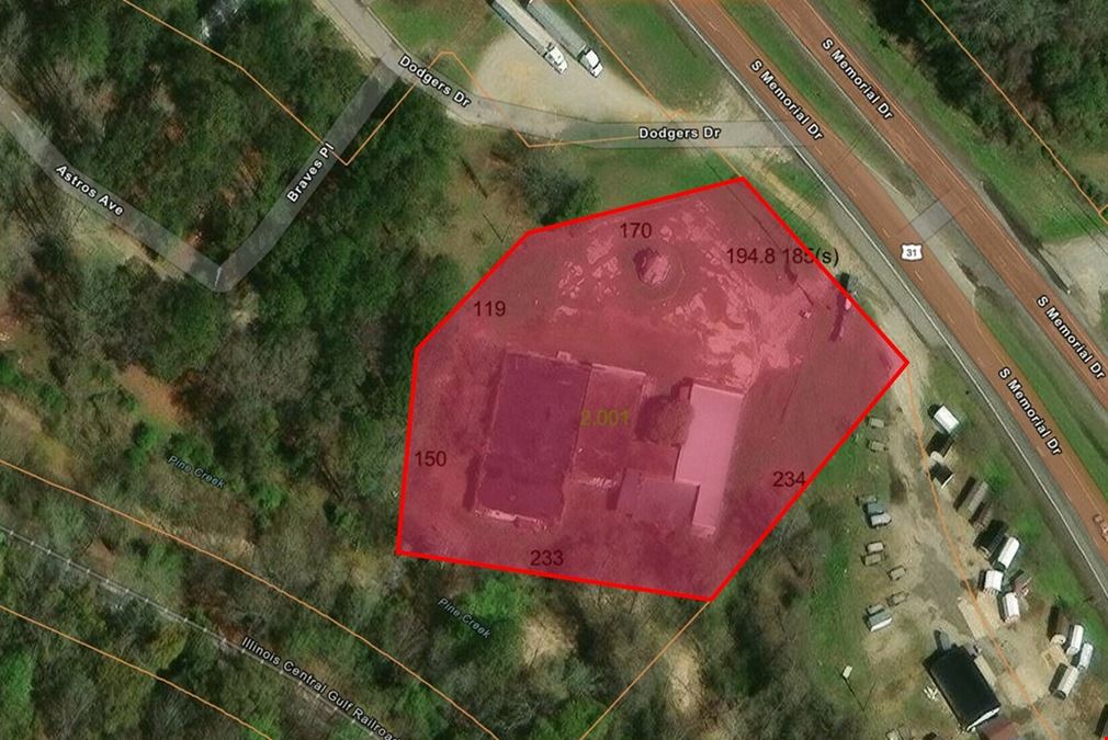1676 S. Memorial Dr. - Building & Highway Access in Prattville
