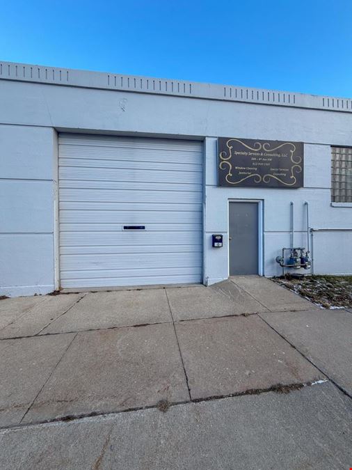 504 4th Ave NW Rochester - Shop Space For Lease
