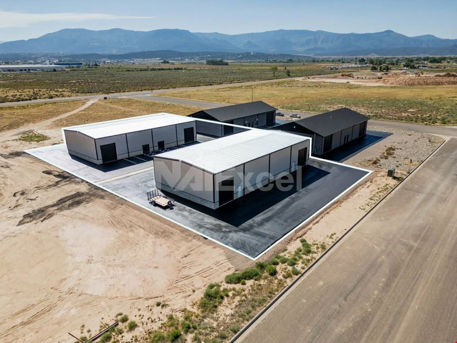 New Industrial Buildings in Port 15 for Sale or Lease