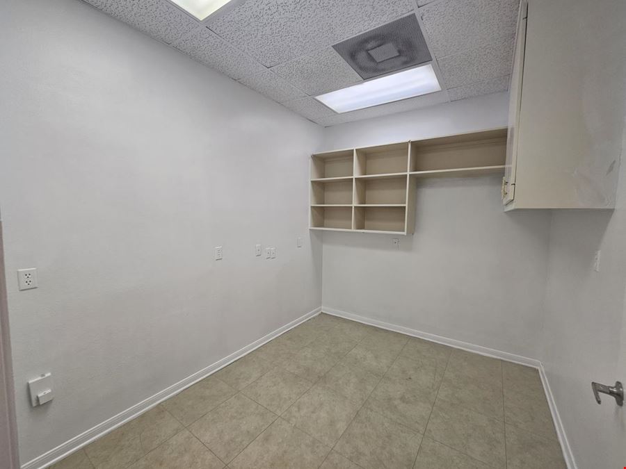 14721 Pebble Bend