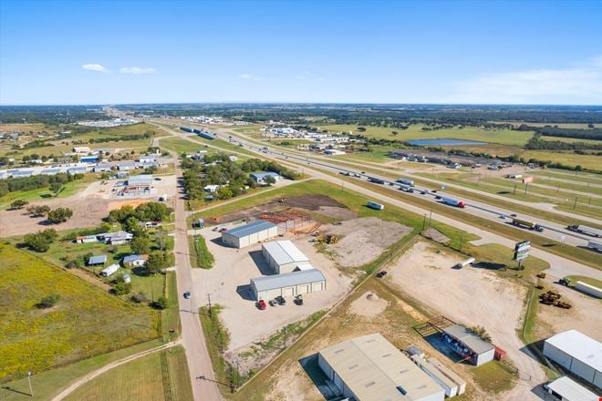 Preview of Industrial space for Rent at 5340 Old Dallas Rd