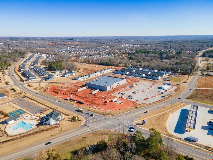 Publix-anchored Shopping Center