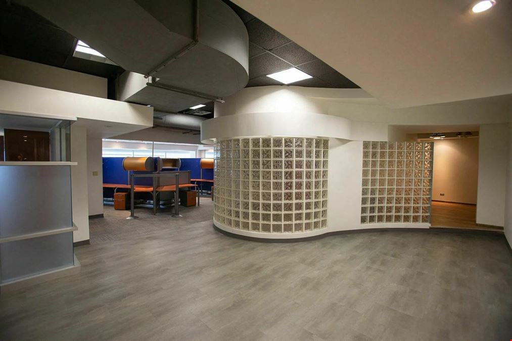 Centro Internacional de Mercadeo I (CIM) – PH Floor Suite 803