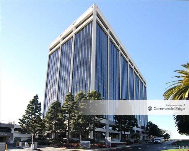 The Towers - 2000 Powell Street