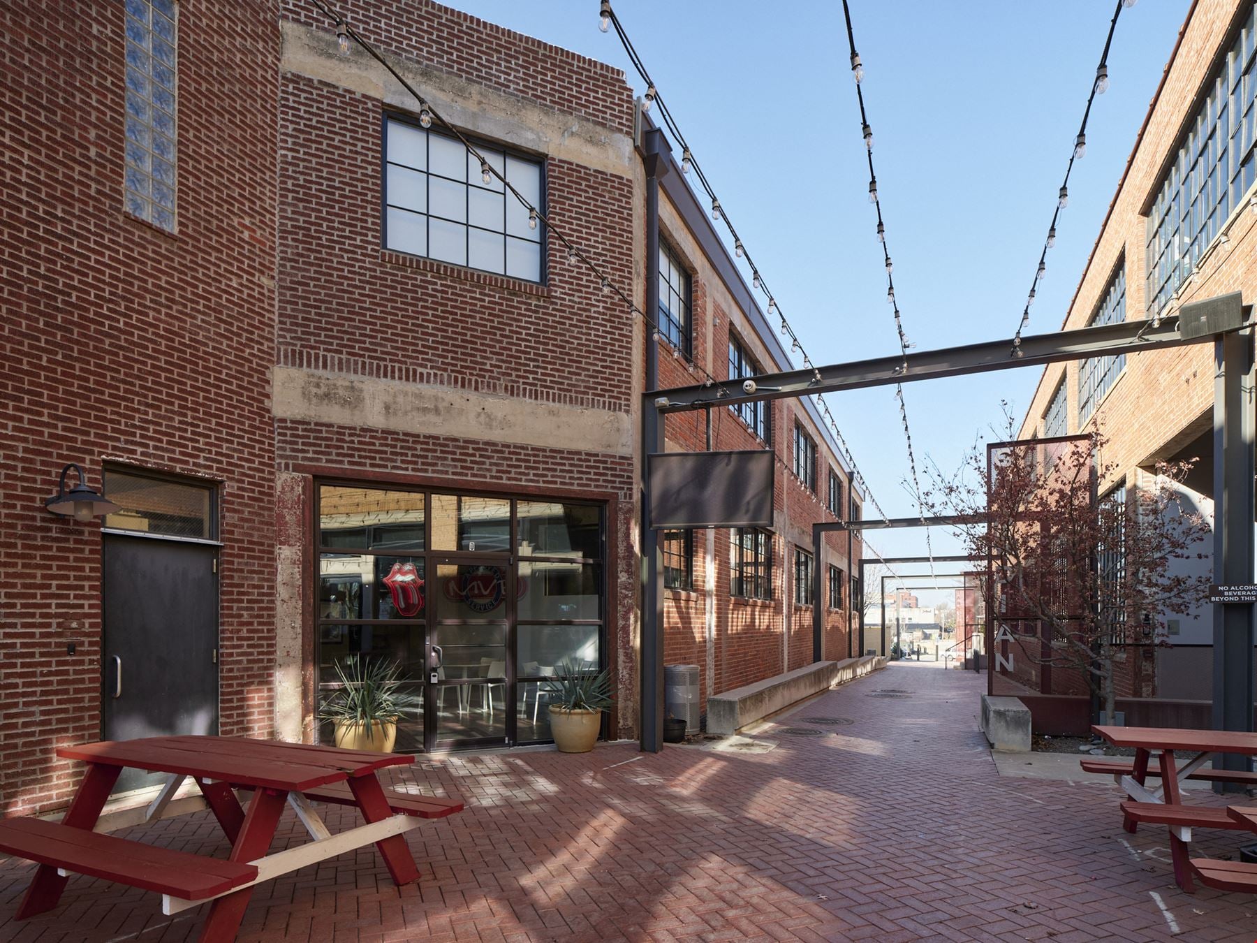 Packard’s Building Office for Lease