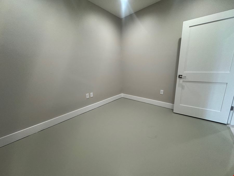 1908 Yaupon Trl, Bldg 1, Suite #104