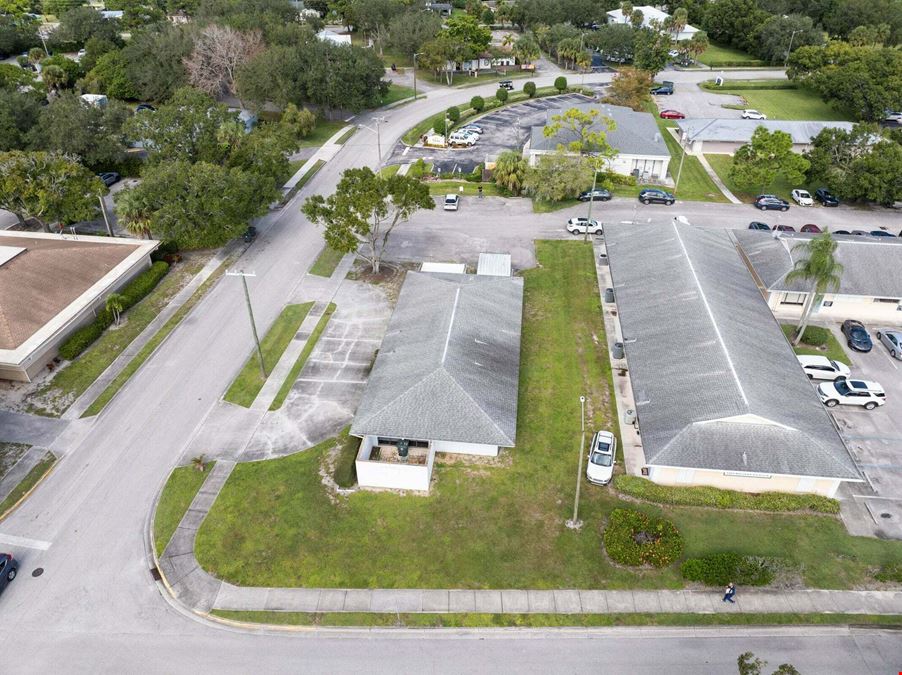 Turn-Key Medical Office: Steps from Lawnwood Medical Center
