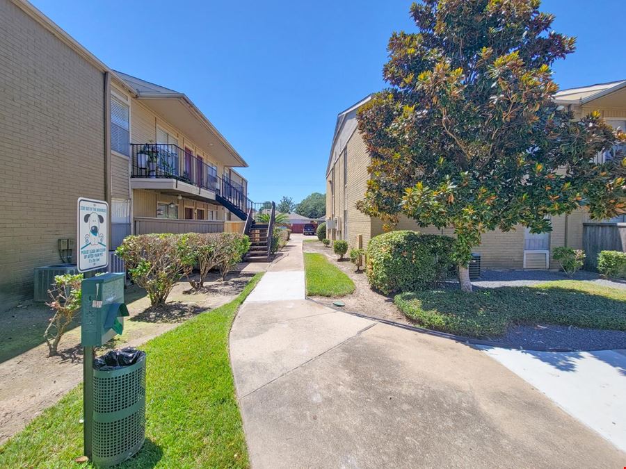 Meyerland Court
