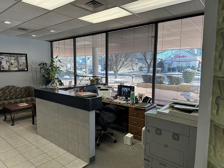 Executive Office Suite for Lease