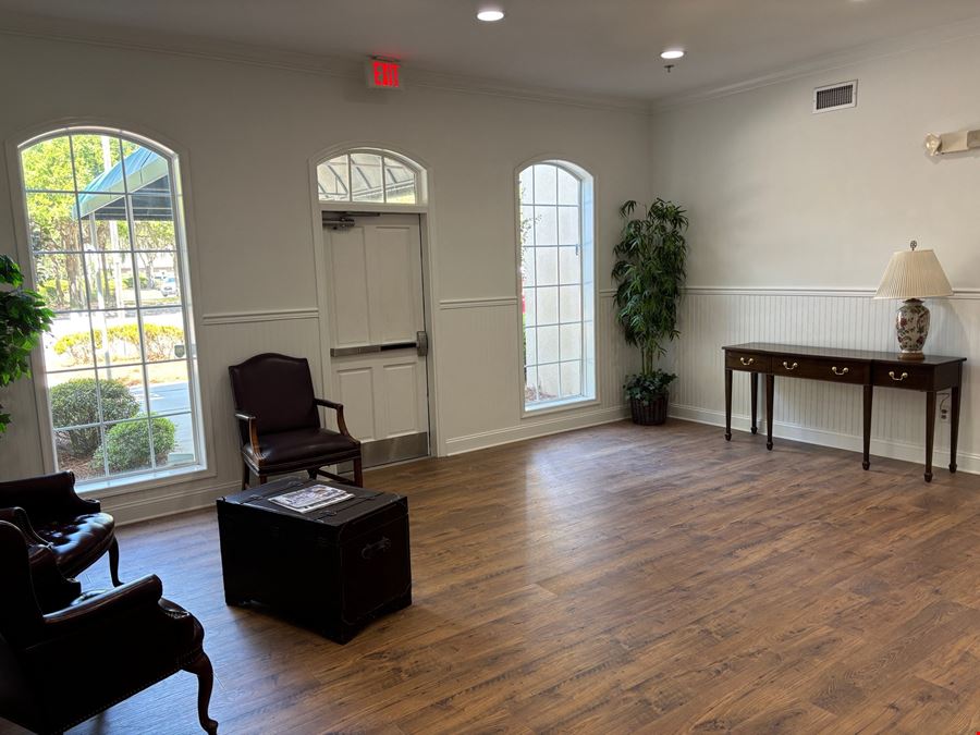 10 Plantation Park Dr