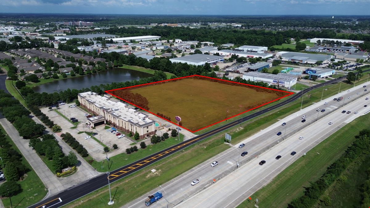 5.74 Acres - Direct I-10 Visibility