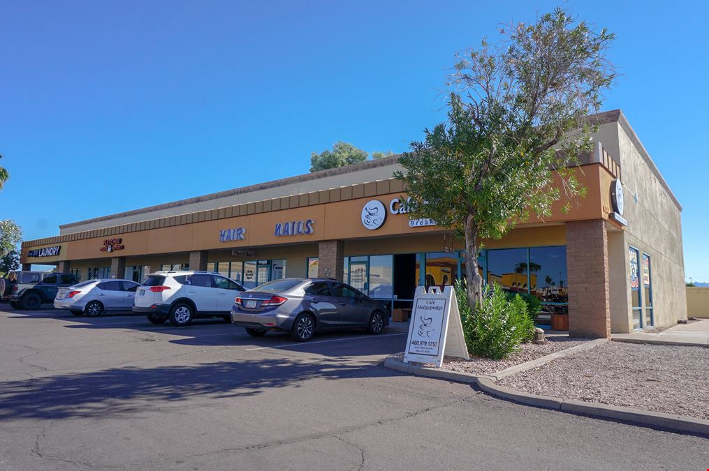 6002-6150 E Main St
