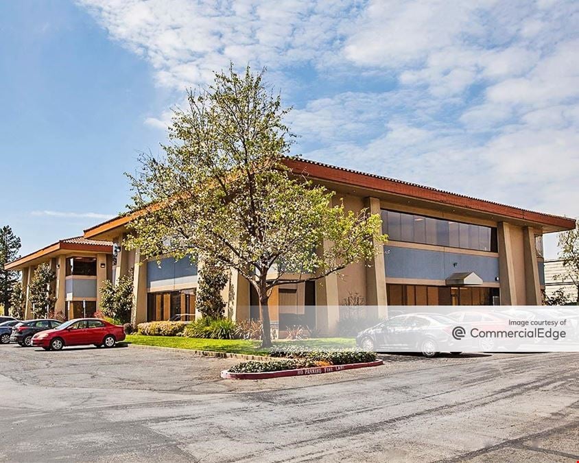Redwood Business Park - 1301 Redwood Way