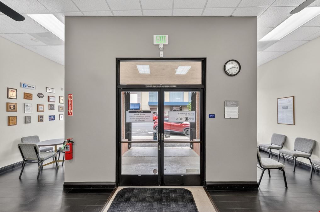 Prime Office Space on Main St in Porterville, CA