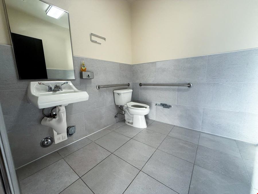 301 N Pecos Rd Suite C