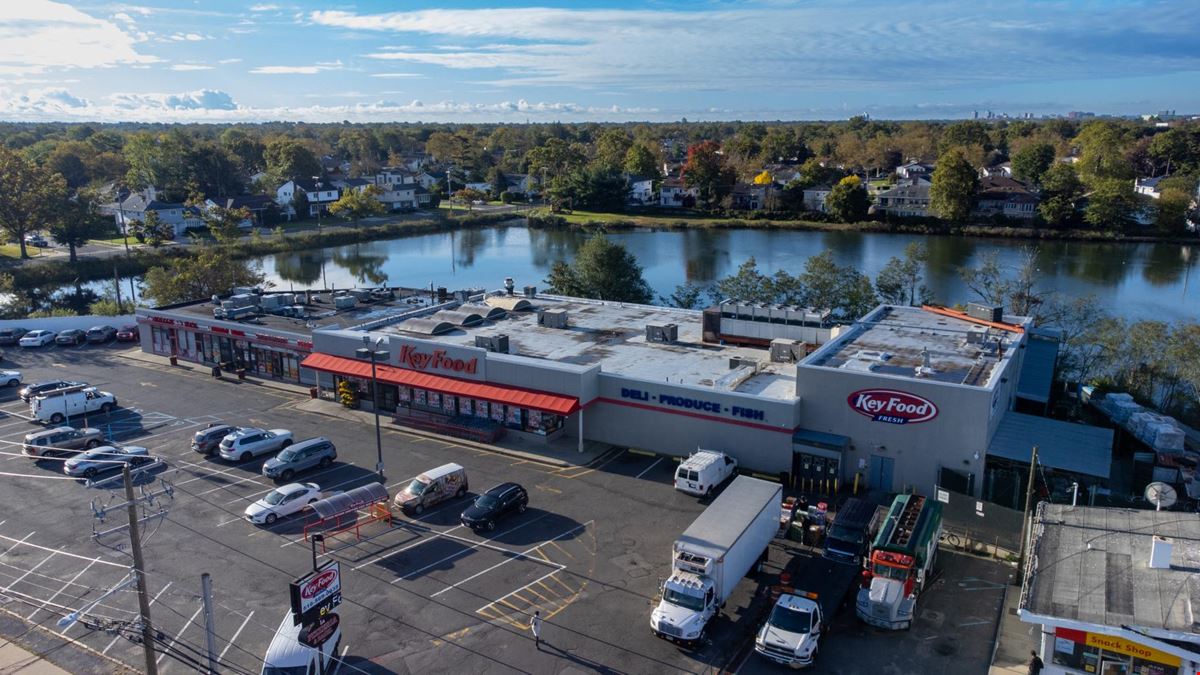 North Woodmere - Hygrade Shopping Center