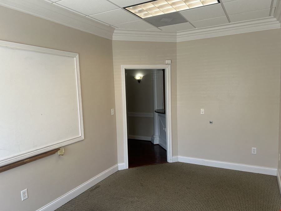 1300 Clear Springs Trace Unit #3