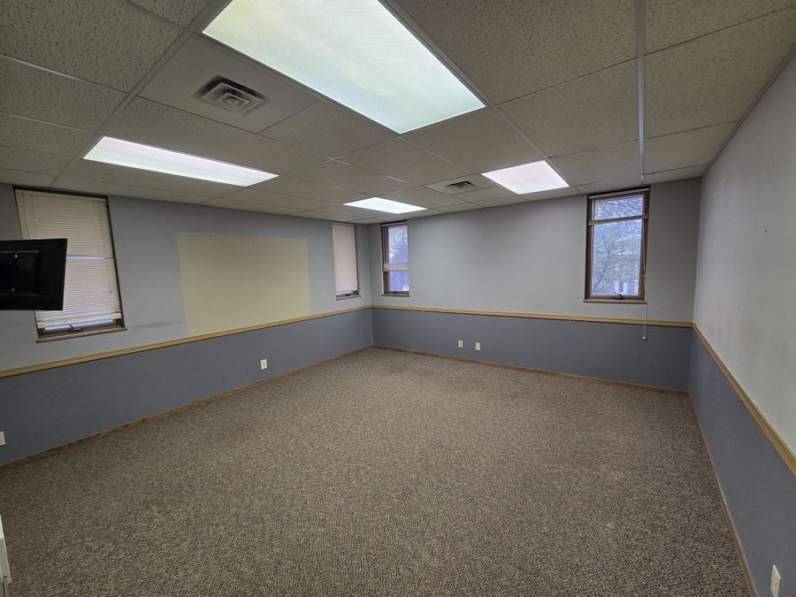 4320 S. Louise Avenue, Suite 200