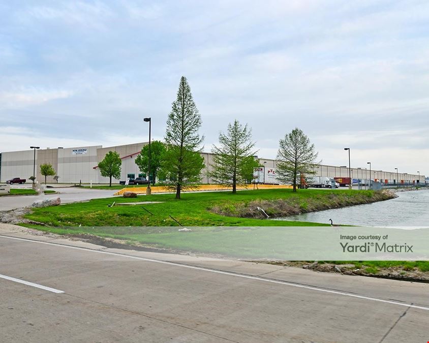 Gateway Commerce Center - 3 Gateway Commerce Center Drive East