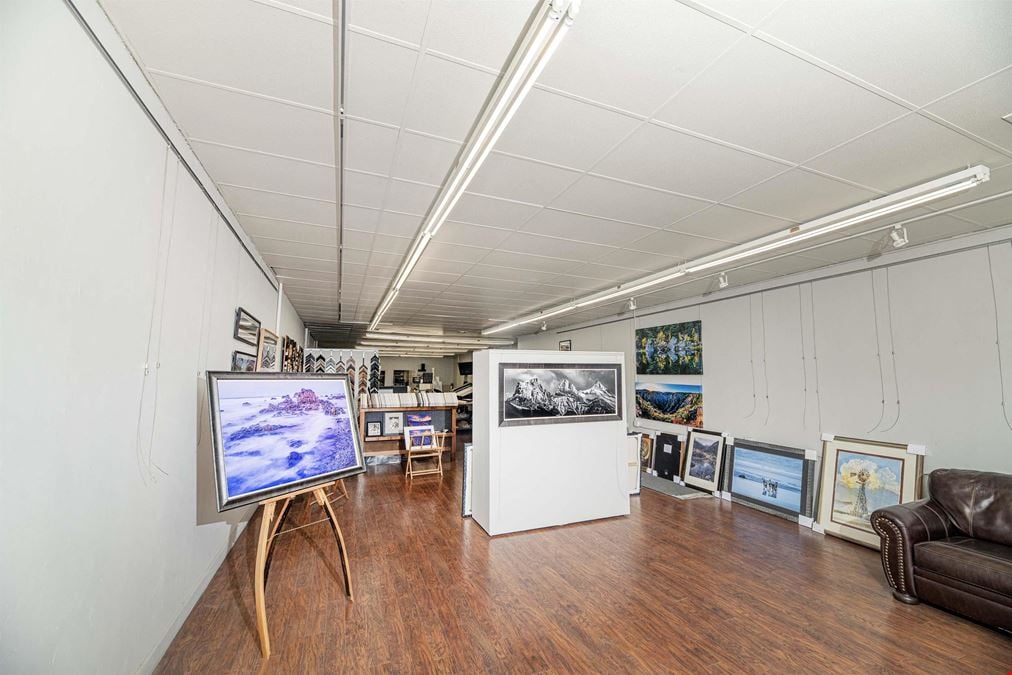 509 E Main St