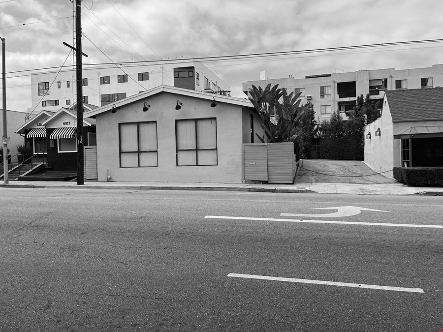 6009 Melrose Ave