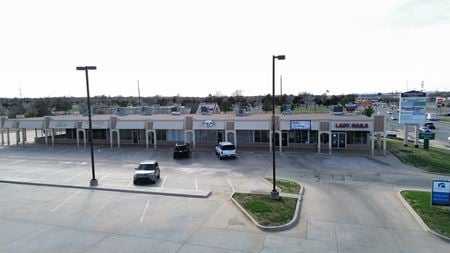 Preview of Retail space for Rent at 4330 SE 29th Street