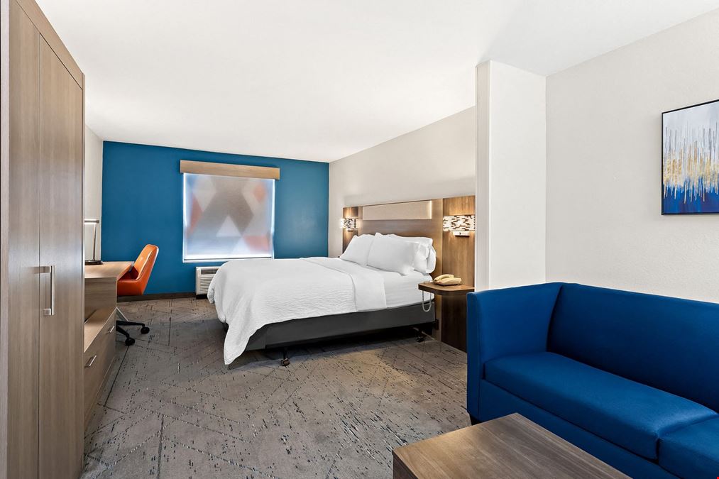 Holiday Inn Express & Suites Perry