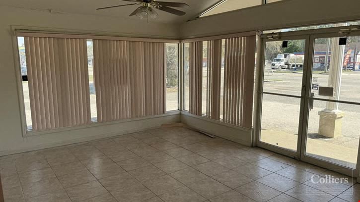 Freestanding Retail, Office, Restaurant Opportunity
