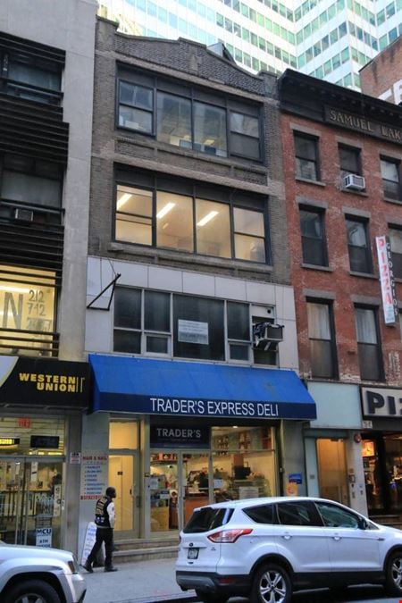 Preview of Unassigned space for Rent at 22 Beaver St, #4