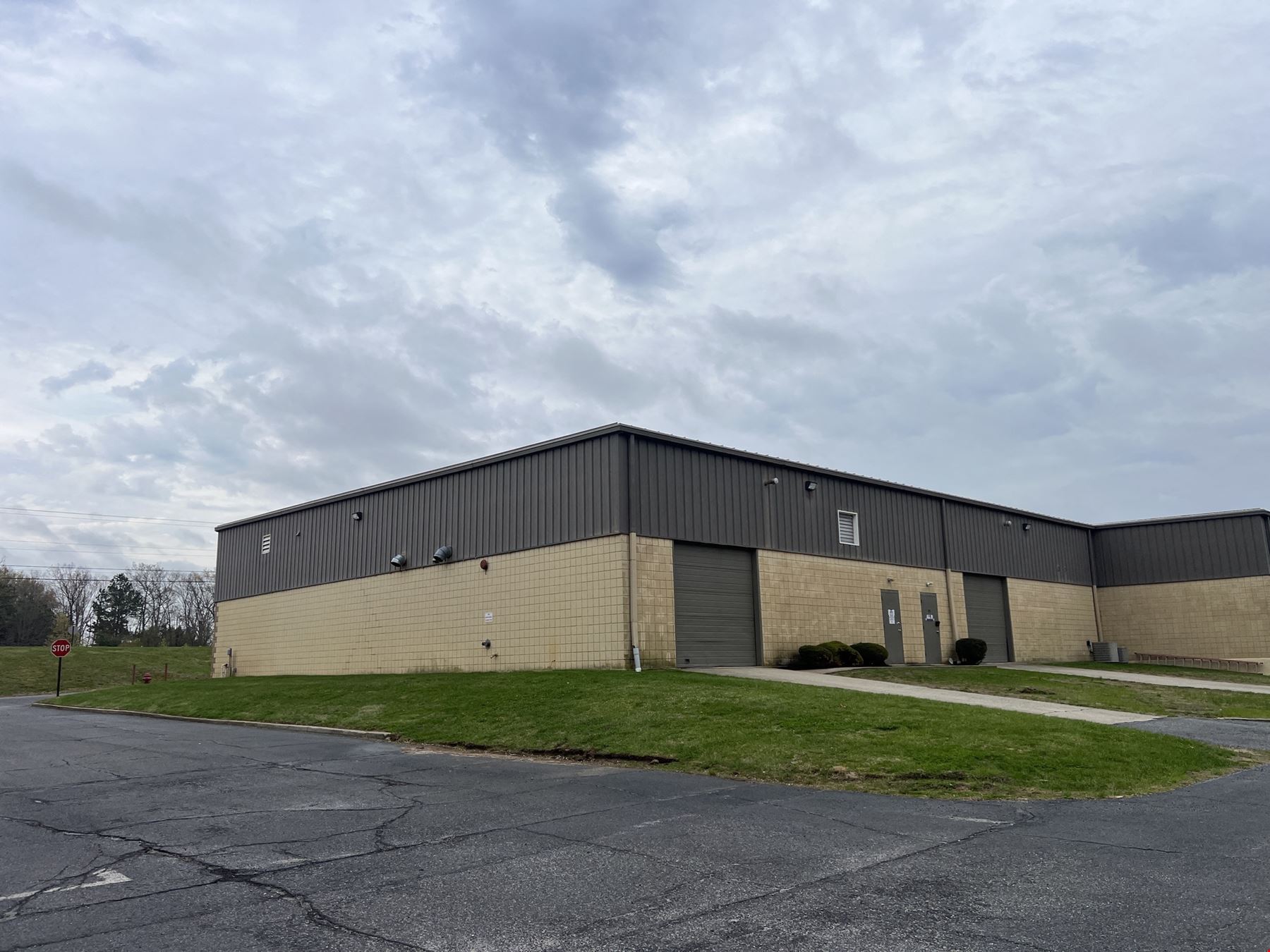 Monroe Business Park Building E